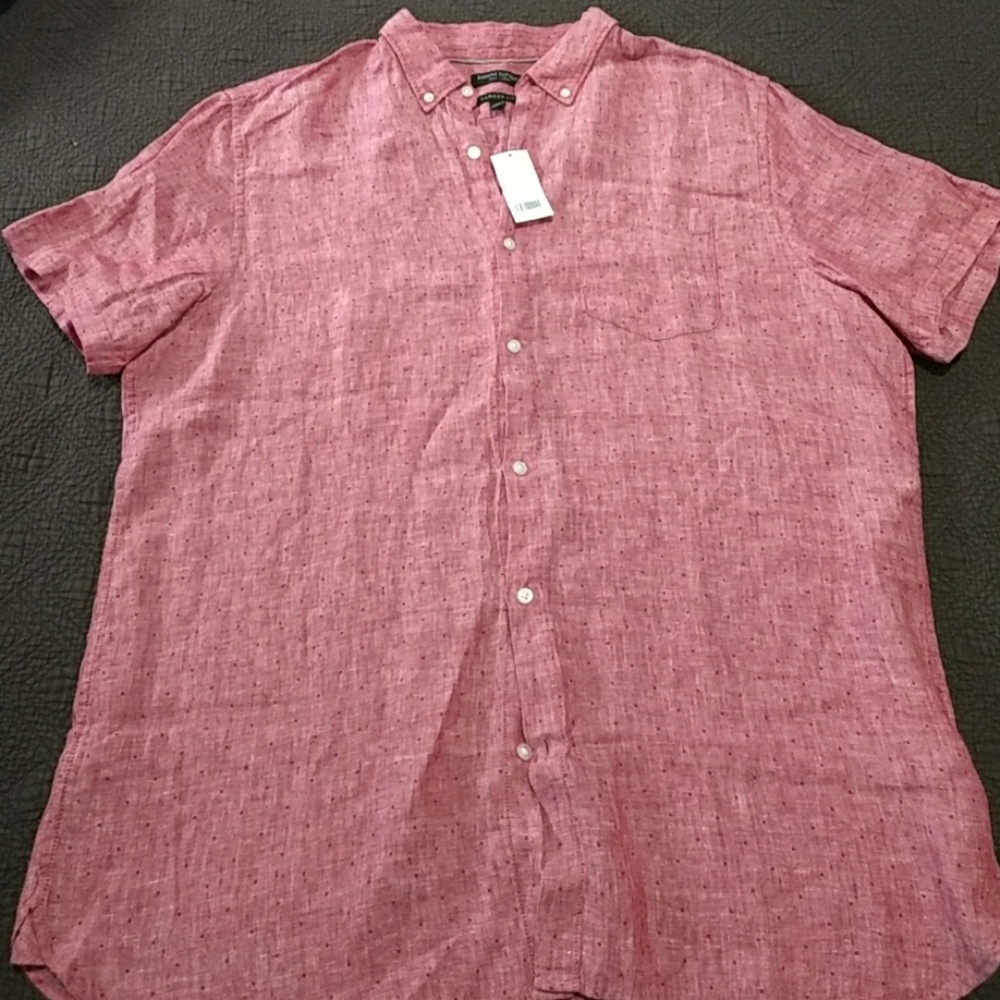 Banana Republic Linen Button Down